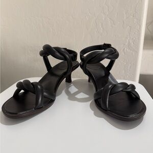Vionic “Angelica” Kitten Heel Sandals